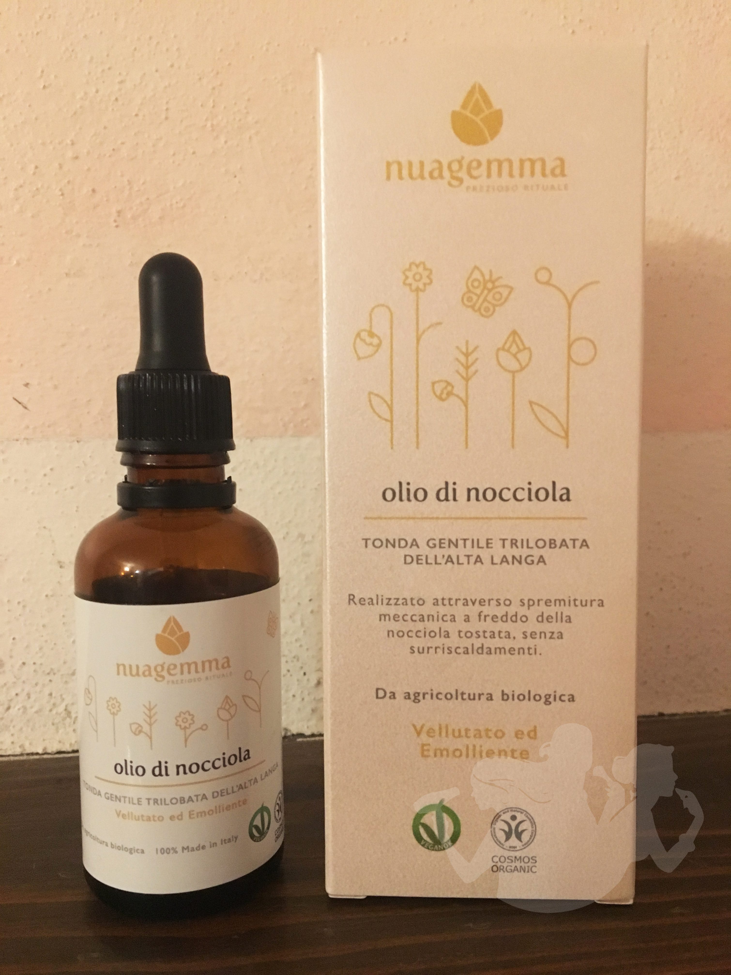 Olio di nocciola Nuagemma [e tour goloso per Torino]