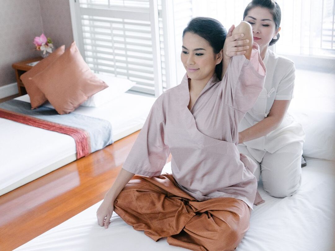 L'arte della riflessologia plantare e i massaggi thailandesi tradizionali